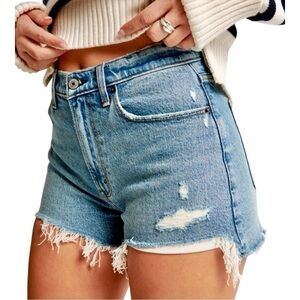 Abercrombie & Fitch Curve Love Mom Short High Rise Med Wash Denim Shorts NWT 36